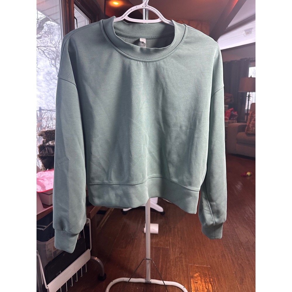 Lululemon Softstream perfectly oversized Sage‎ Green Long Sleeve Casual